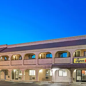 Super 8 By Wyndham Vegas Nellis Afb Area Motel